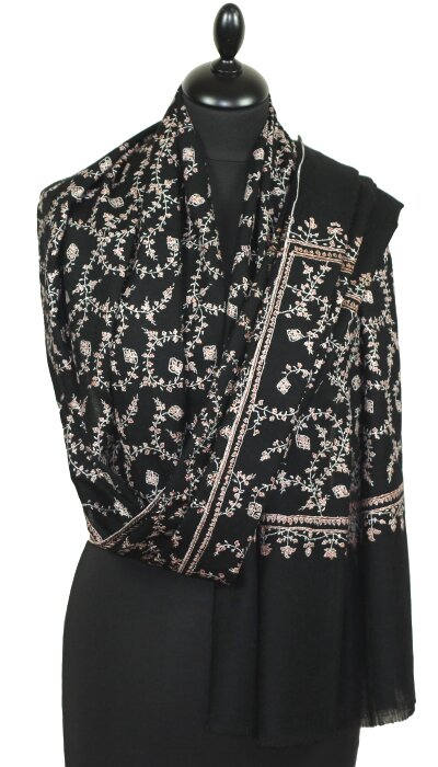 Pashmina Noir Brodé à la Main