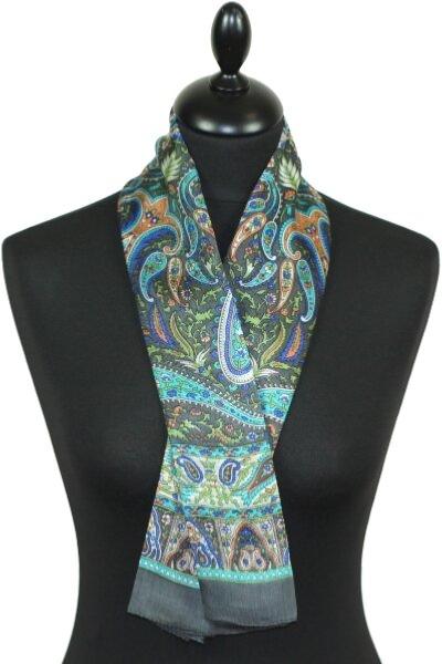 Foulard carré en soie gris-bleu-vert