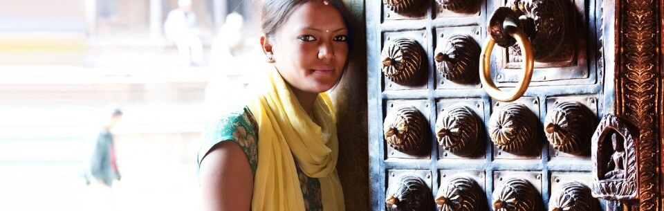 Pashmina et toles artisanales en cachemire et soie d’Inde et du Npal – Fleur du Npal